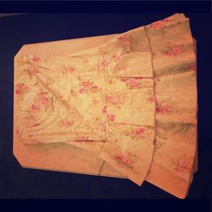 Flower tub top dress.